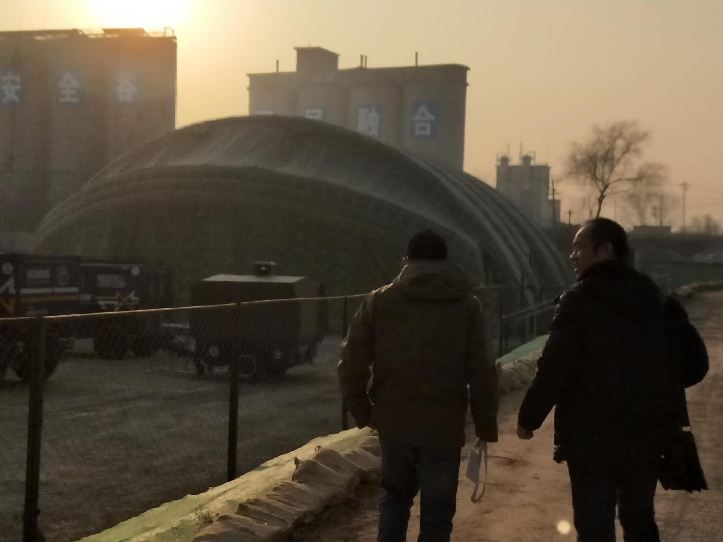 板桥镇机库外罩图